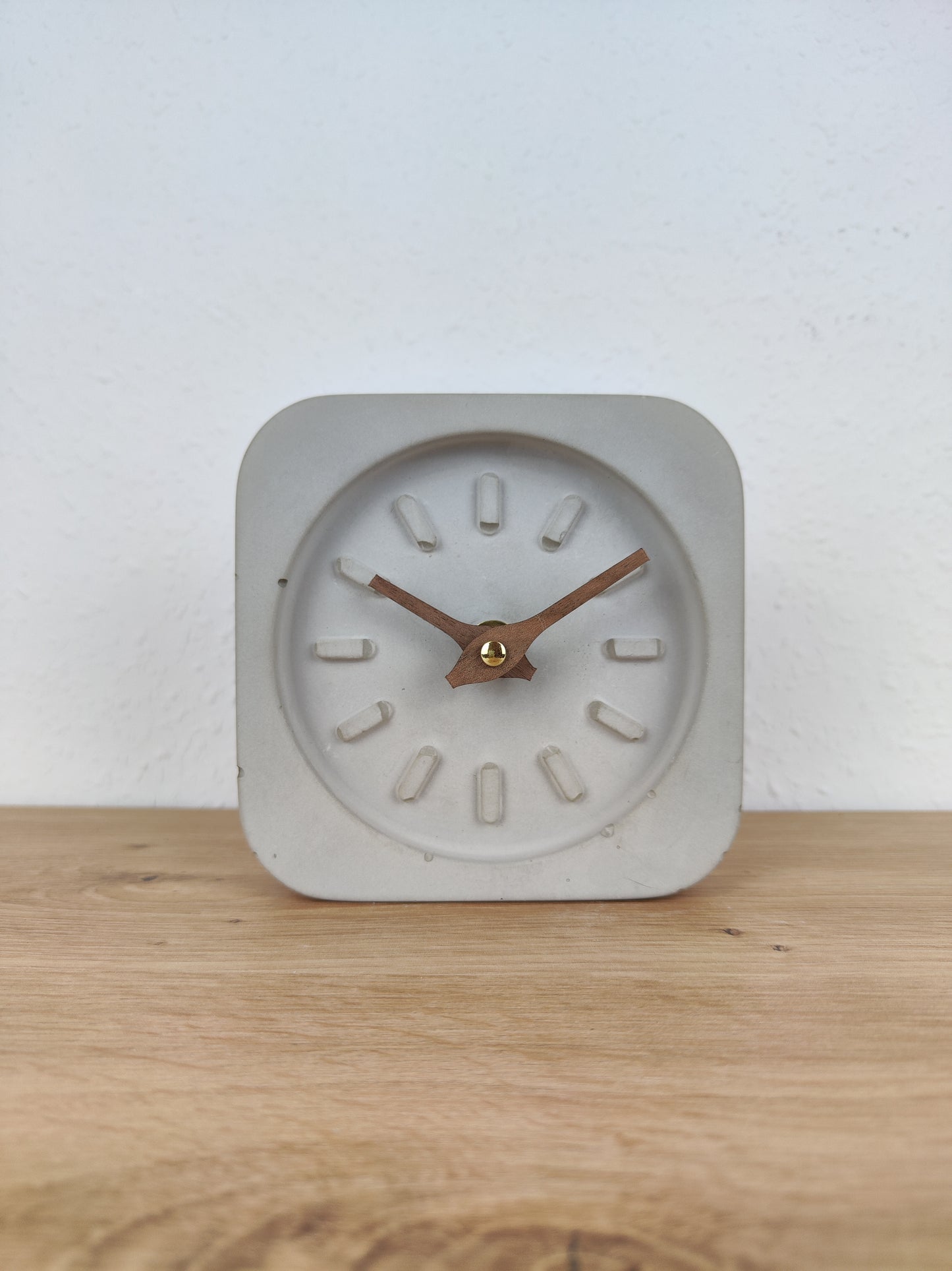 Betonuhr 12x12cm